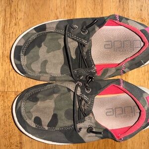 Hey Dude Camo Sneakers with Pink Highlights